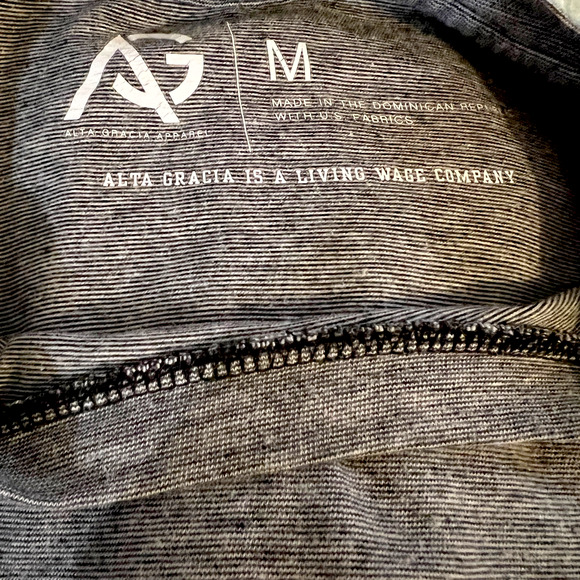 Women's NCAA Texas A&M Aggies Gray with Logo T-shirt Alta Gracia Size Medium - Picture 5 of 6